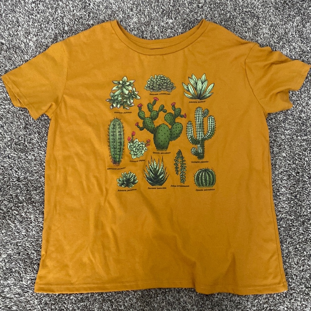 Graphic girls tshirt